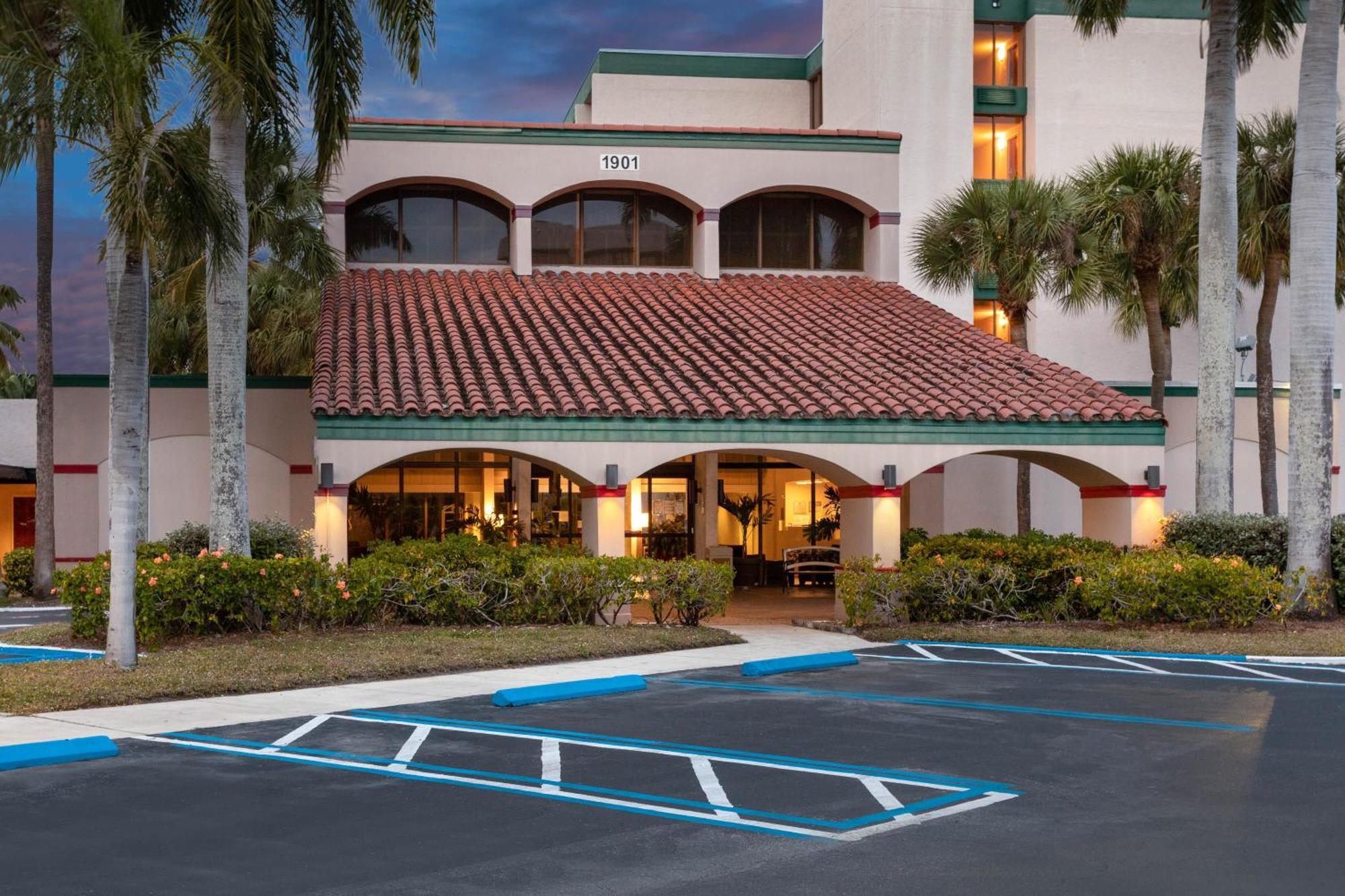 88 Palms Hotel & Event Center West Palm Beach Extérieur photo