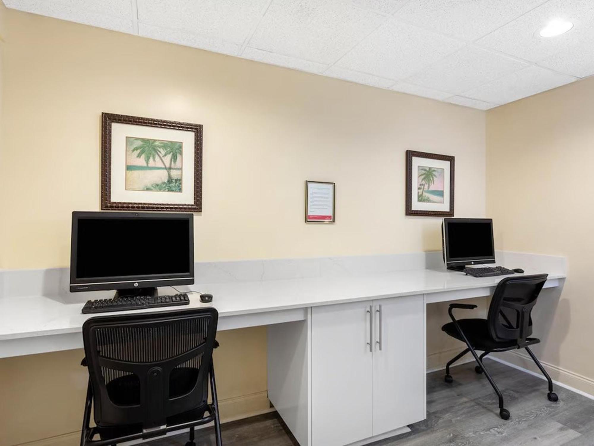 88 Palms Hotel & Event Center West Palm Beach Extérieur photo